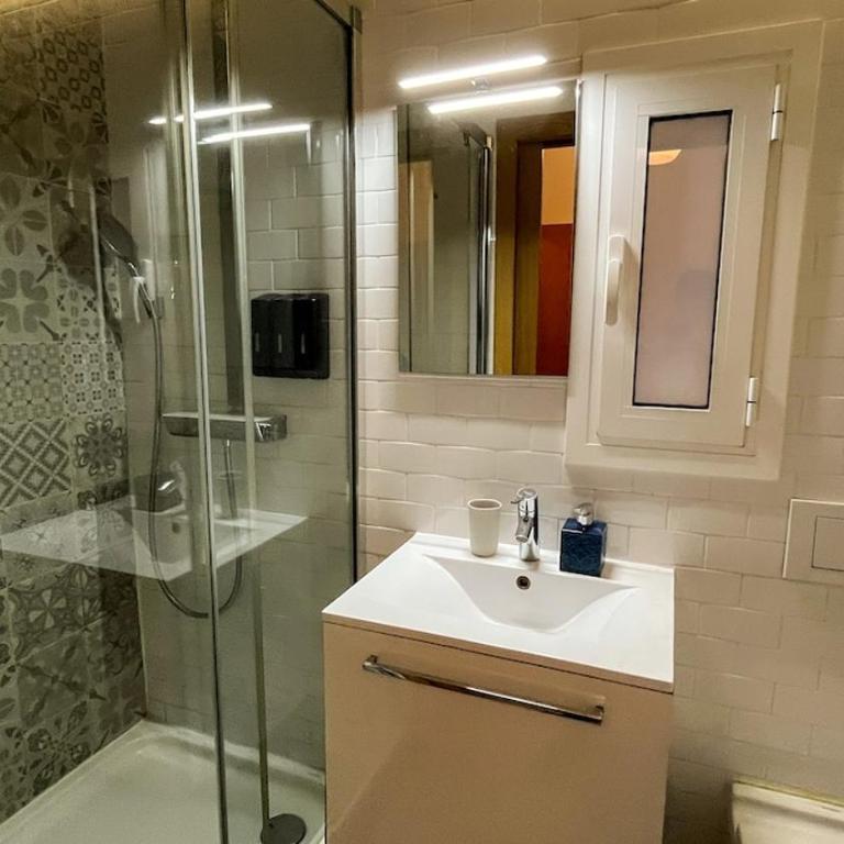 "El Núcleo" - Maison Piñata Apartment - Three-Bedroom Apartment - 10