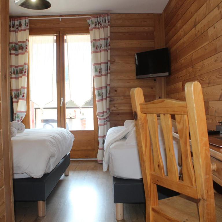 Le Schuss - Chambre Triple – Vue sur Montagne - 10