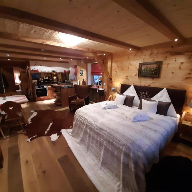 Superior Suite Bergparadies Sauna - barrierfree - Apartment mit 2 Schlafzimmern - 32