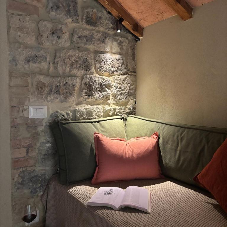 Fattoria San Donato - Deluxe One-Bedroom Apartment - 7