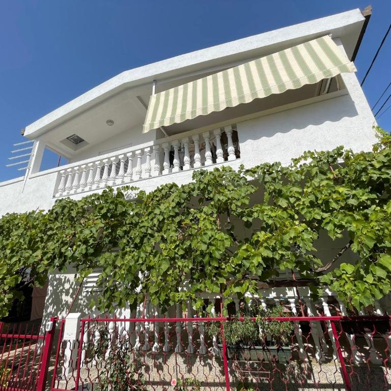 Guest house - Apartman sa 2 Spavaće Sobe - 4