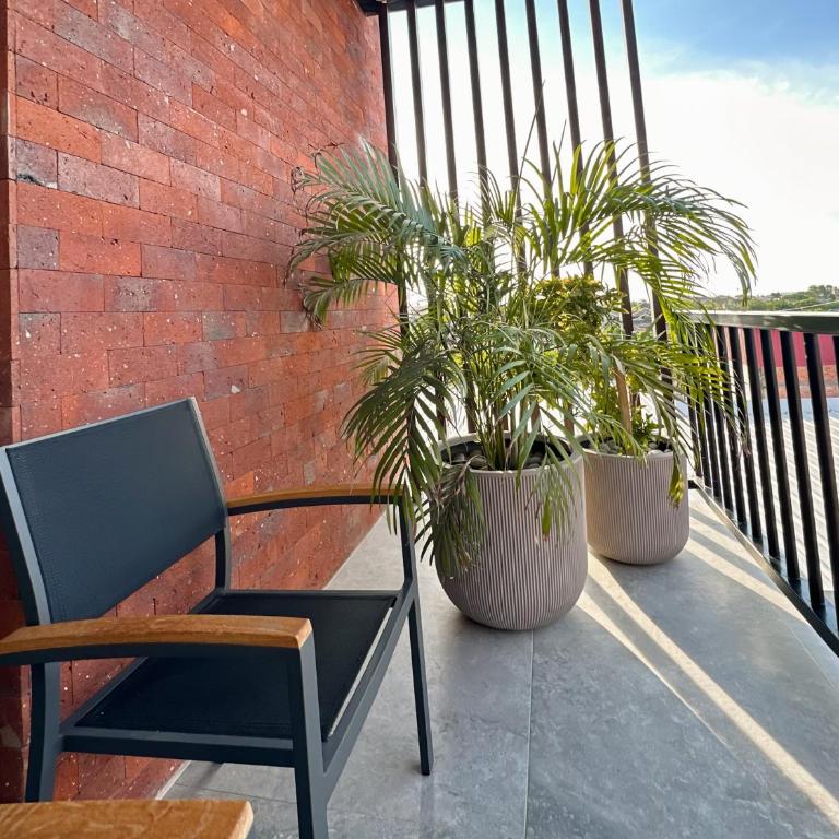 Alma Residence - Suite with Balcony - 3