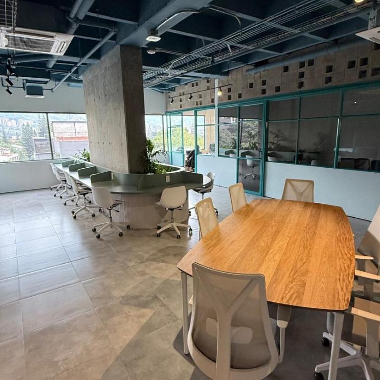 Luxury Poblado Apt Patio Bonito Brand New! Modern - Two-Bedroom Apartment with Balcony - 30