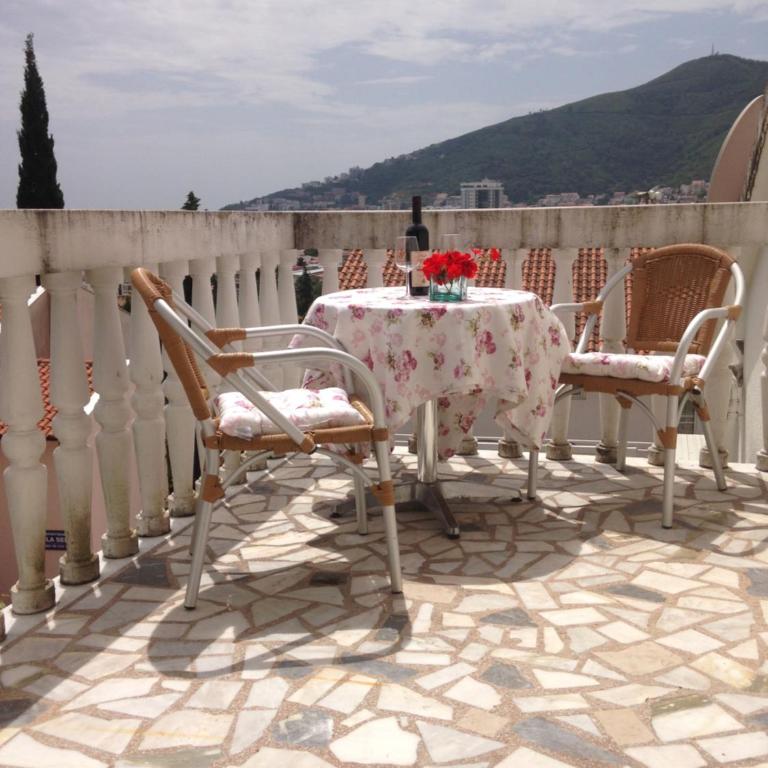 Apartments Mara - Dvokrevetna Soba sa Bračnim Krevetom i Terasom - 15