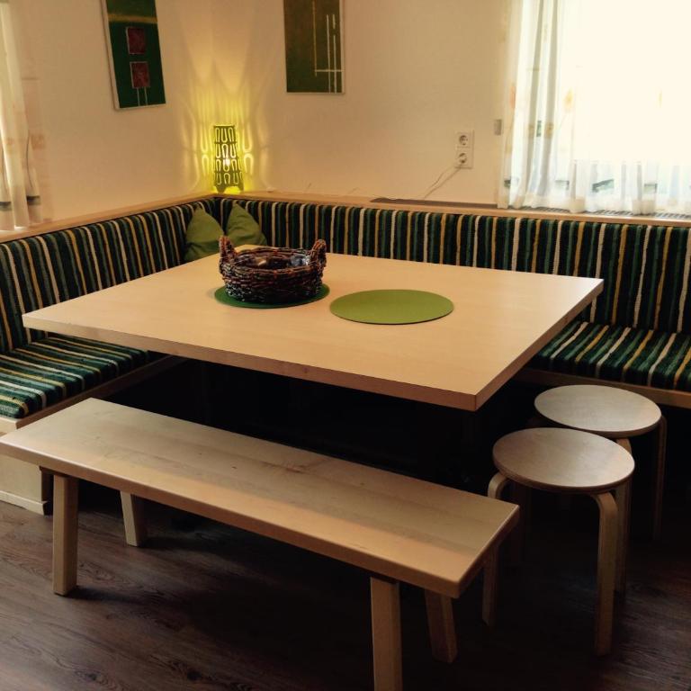 Apartment Haus am See - Apartment mit 5 Schlafzimmern und Terrasse - 4