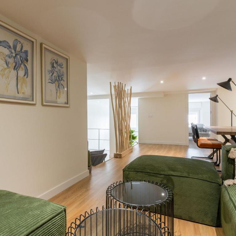 Modern and wide- 3Bd 25 Bth- Plaza Castilla - Three-Bedroom Apartment - 6