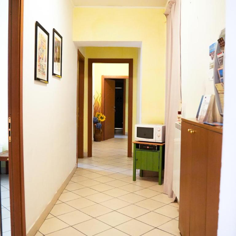 AlbergoTeatro - Camera Matrimoniale con Bagno Privato - 3