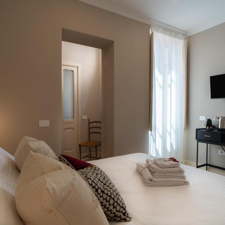 Arrecramos - Historic Residence - Deluxe Double Room with Balcony - 14