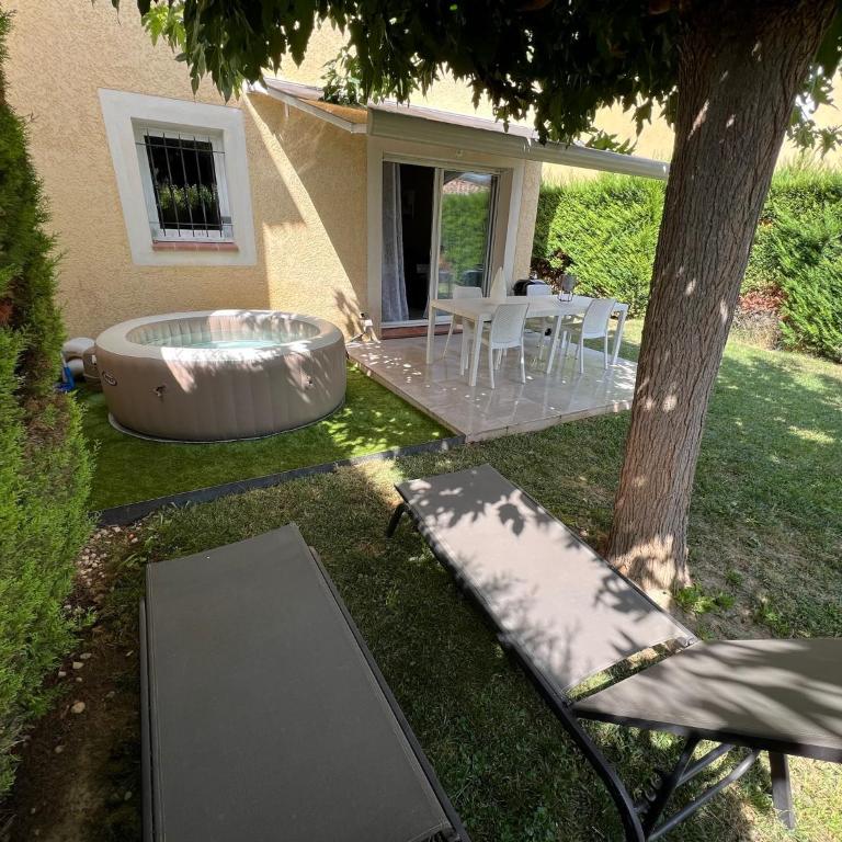 Villa T3 avec SPA jardin clos - Two-Bedroom House - 1