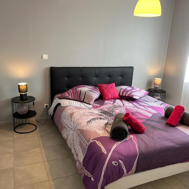 Villa T3 avec SPA jardin clos - Two-Bedroom House - 12