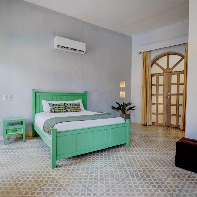 La Dominica Hotel Boutique - Suite with Balcony - 1