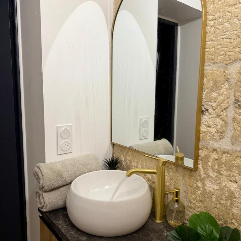 La Parenthèse - Jacuzzi - Hyper-Centre - Appartement 1 Chambre - 38
