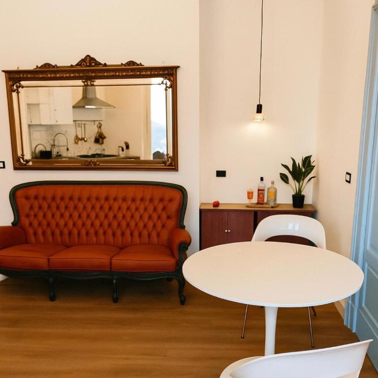 HERITAGE HOUSE City Center -ENTIRE APARTMENT- - Appartamento Deluxe con 2 Camere da Letto e Balcone - 14