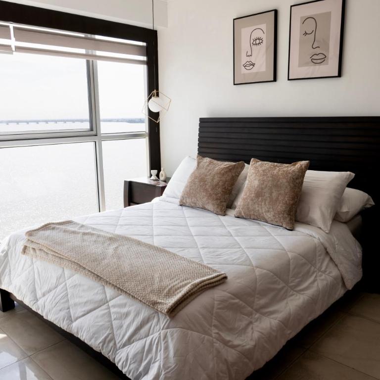 Riverside Bliss Suite- Puerto Santa Ana, GYE - One-Bedroom Apartment - 24