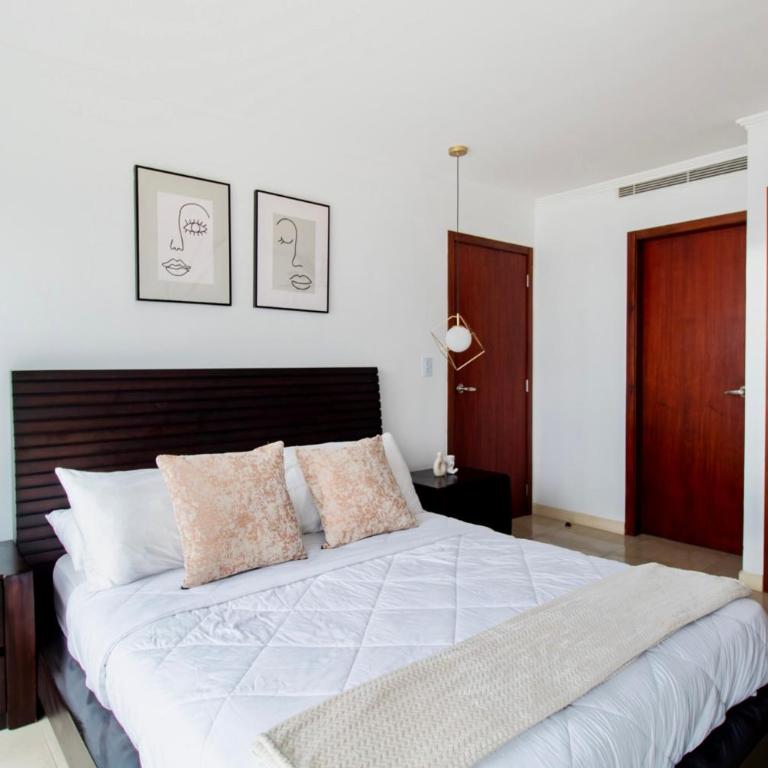 Riverside Bliss Suite- Puerto Santa Ana, GYE - One-Bedroom Apartment - 23