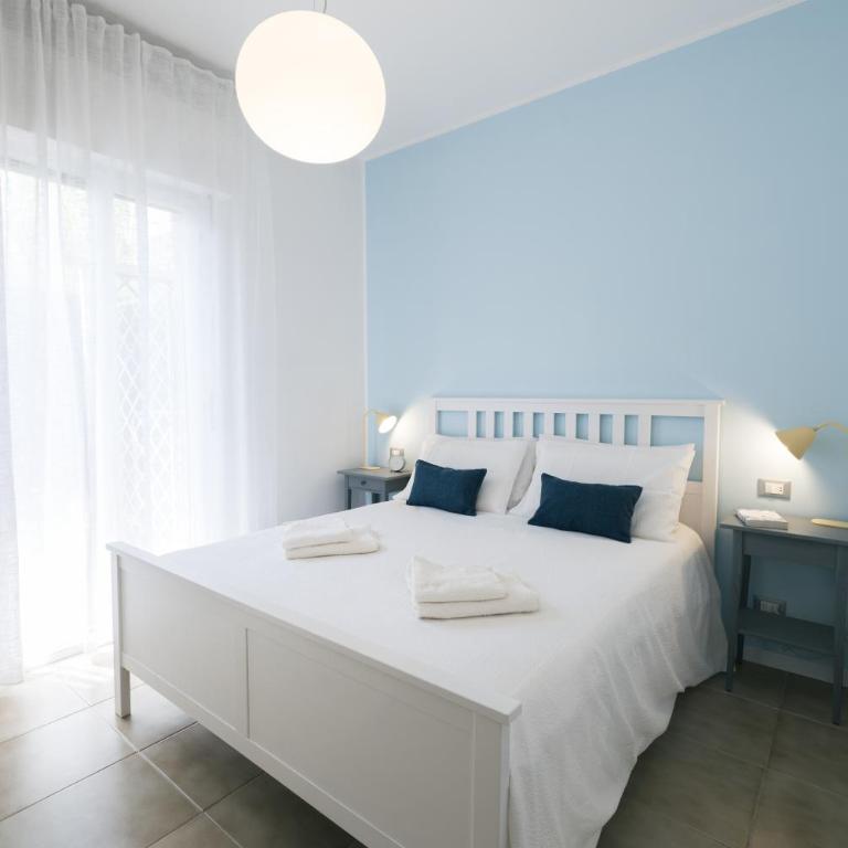 Pool, private garden and beach in the city center - Appartamento con 2 Camere da Letto - 3