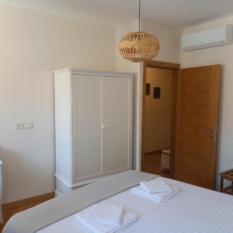 Parilo - One-Bedroom Apartment - 36