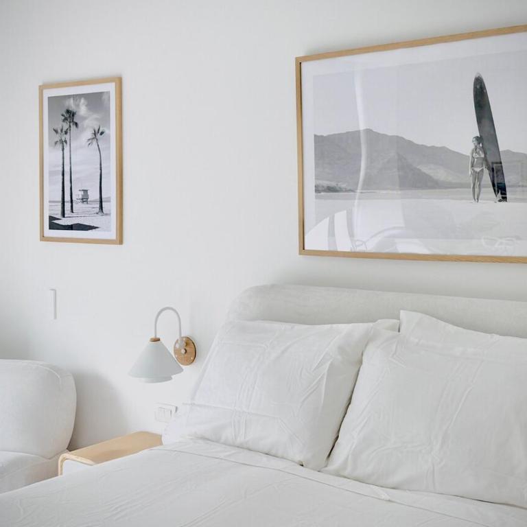 Modern Beach Retreat Luxury Feel - One-Bedroom Apartment - 15
