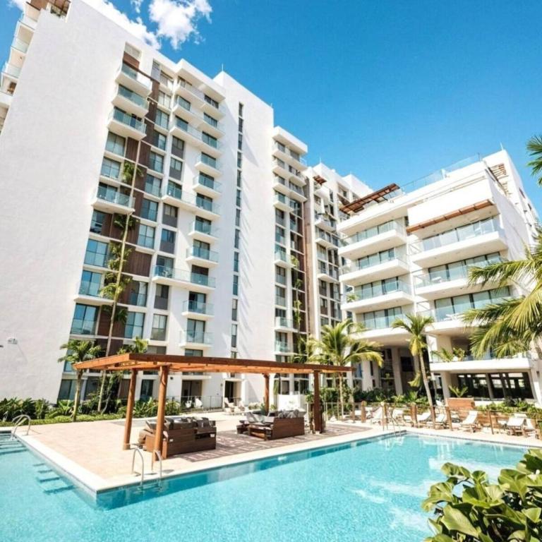 Modern Beach Retreat Luxury Feel - One-Bedroom Apartment - 43