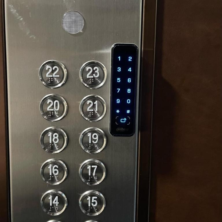 Confortable and modern, 14th Floor - Two-Bedroom Apartment - 25