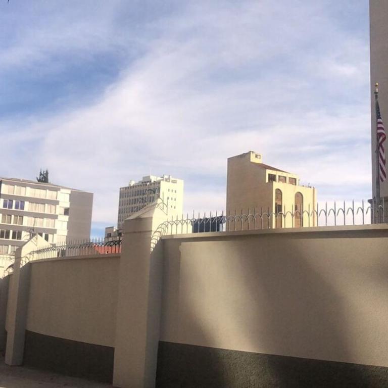 Confortable and modern, 14th Floor - Two-Bedroom Apartment - 30