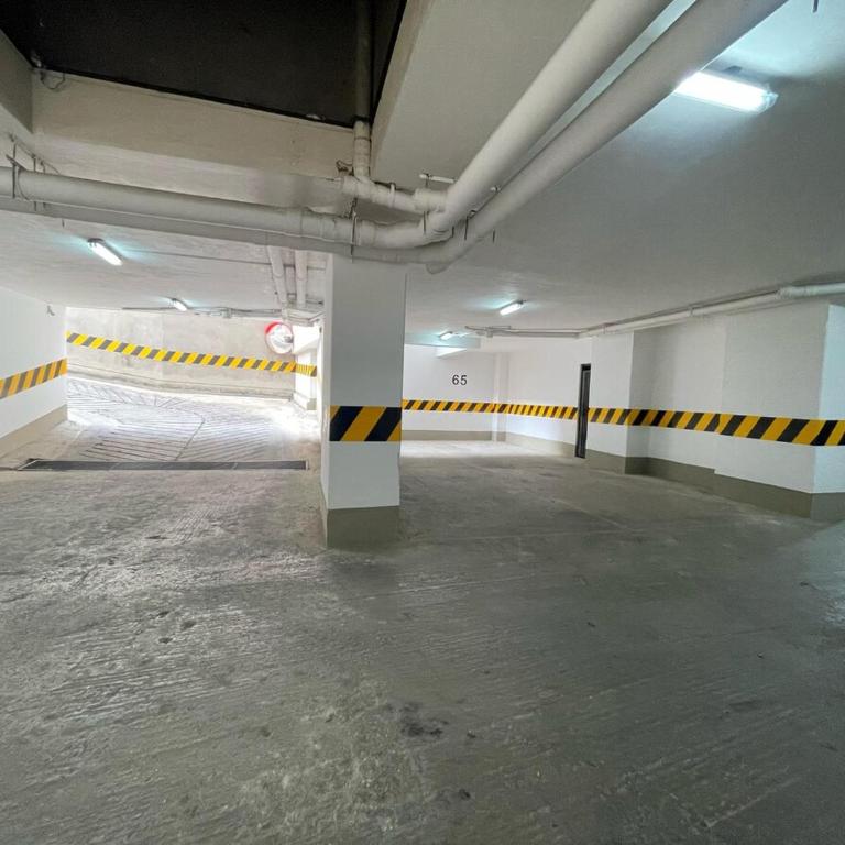 Confortable and modern, 14th Floor - Two-Bedroom Apartment - 24