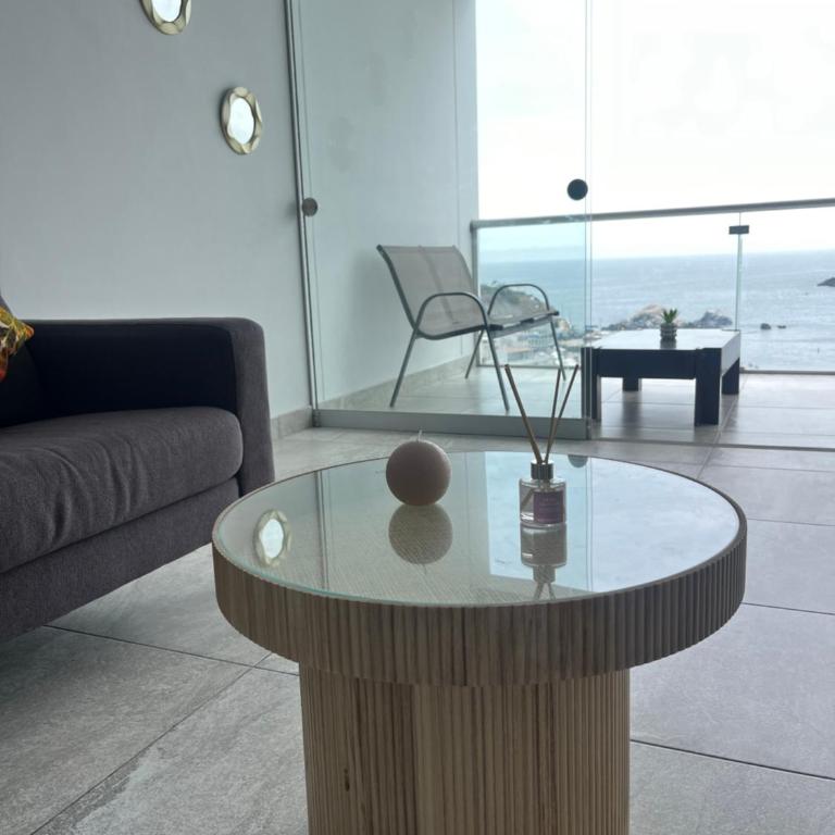 Departamento único con vista al mar y terraza - Three-Bedroom Apartment - 3