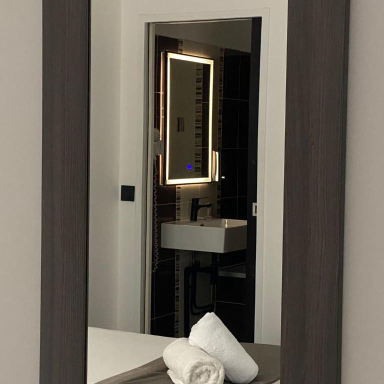Luxor Bastille Hotel - Chambre Familiale - 9