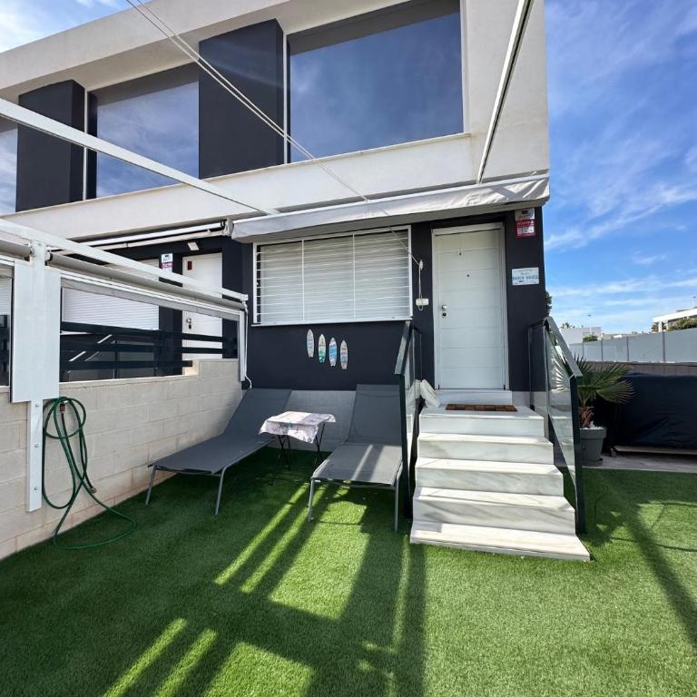 Beach House Renata - Three-Bedroom House - 16
