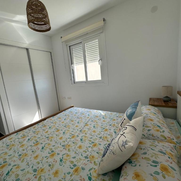 Beach House Renata - Three-Bedroom House - 20