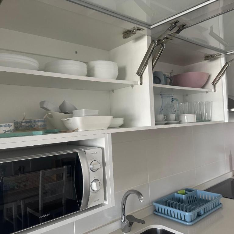 Beach House Renata - Three-Bedroom House - 24