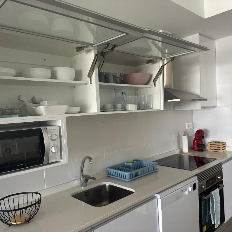 Beach House Renata - Three-Bedroom House - 25