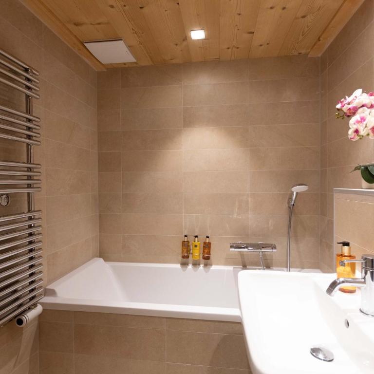 Balthazar The Loft by Villars Luxury - Apartment mit Blick auf die Berge - 12