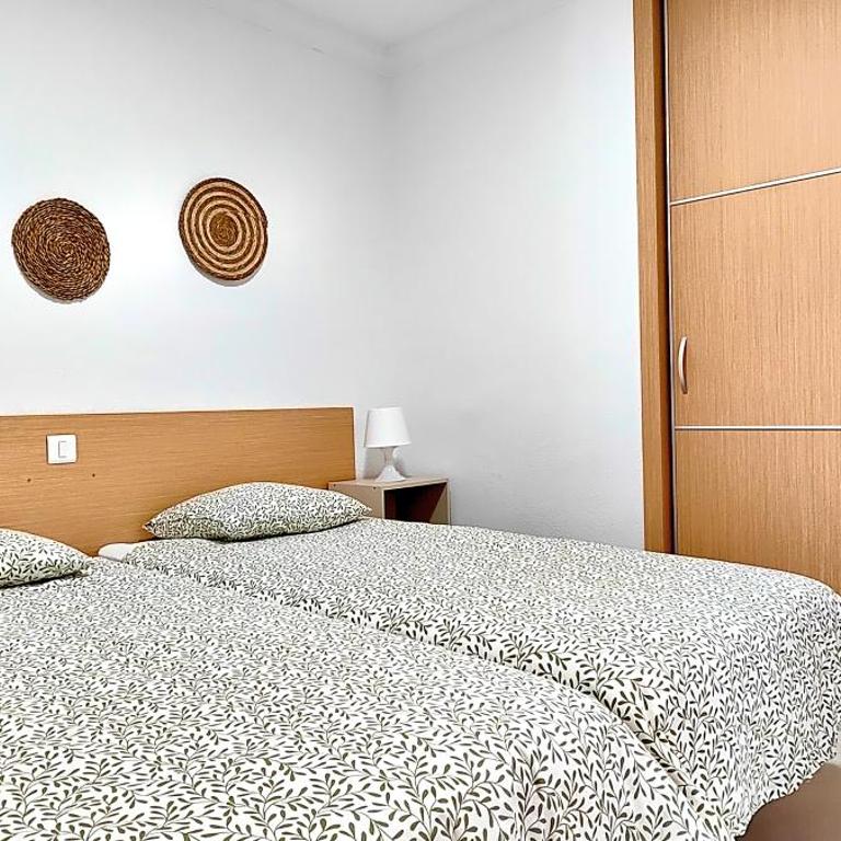 Apartment in English beach next to Yumbo - One-Bedroom Apartment - 17
