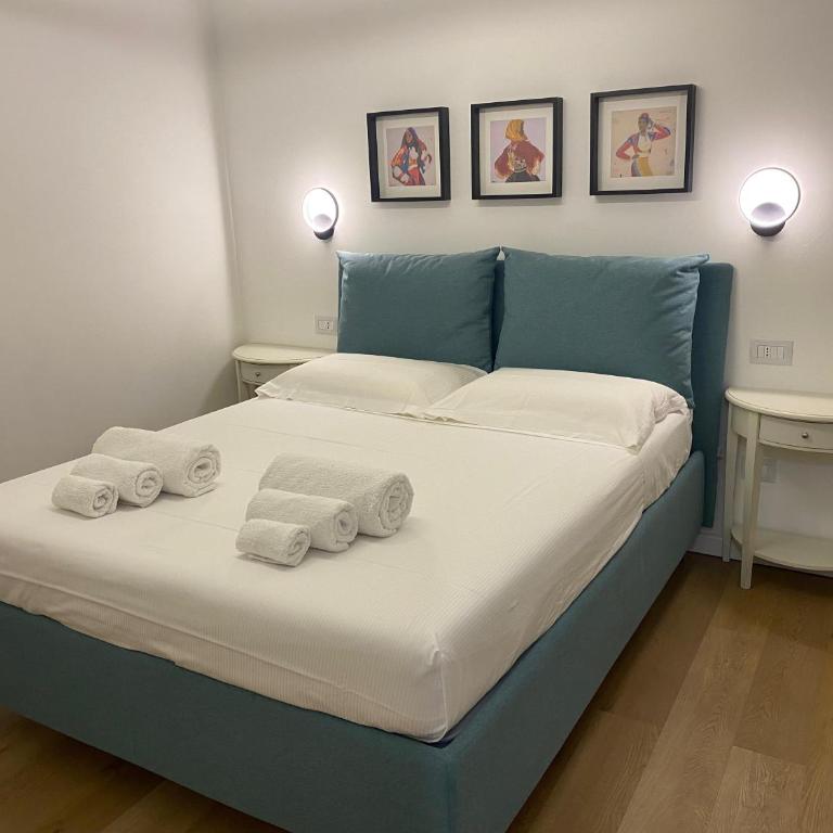 Palazzo Cavour Rooms & Breakfast - Camera Matrimoniale Standard - 1