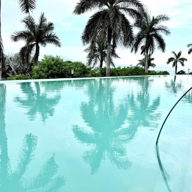 Oceanfront Luxury Escape Bolongo 2BR - Apartamento - 27