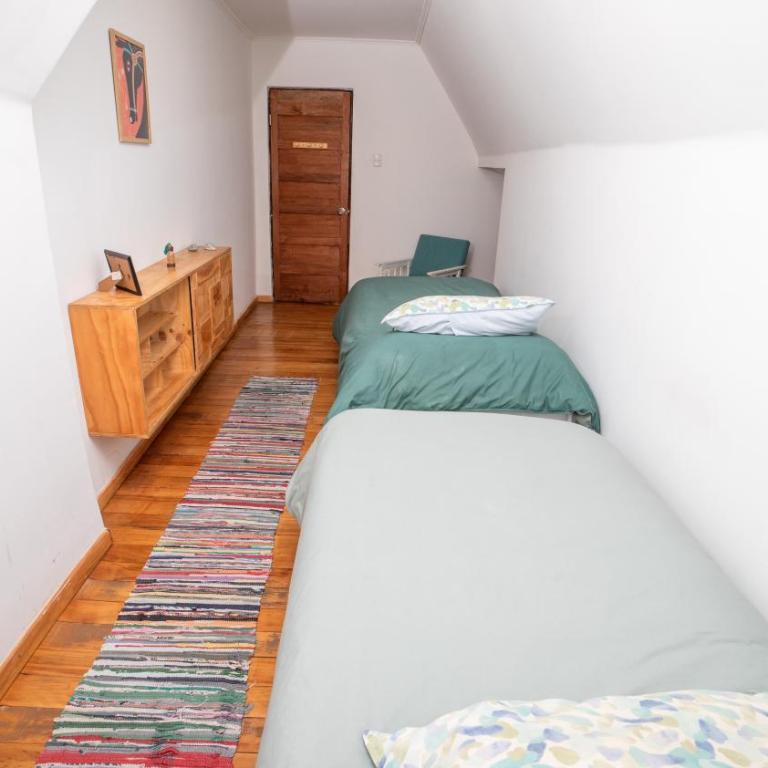 Hostal La Cofa - Habitación Doble con baño compartido - 2 camas - 5