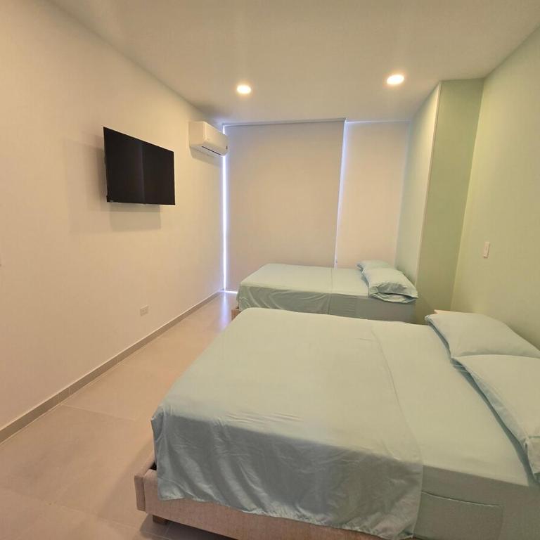 Family Friendly Modern 2BR 2BA Steps to Beach - Apartamento de 2 dormitorios con vistas al océano - 13