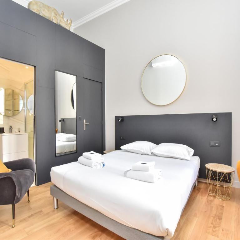 Charming apartment - 2BR 7P - Arc de Triomphe - One-Bedroom Apartment - 3