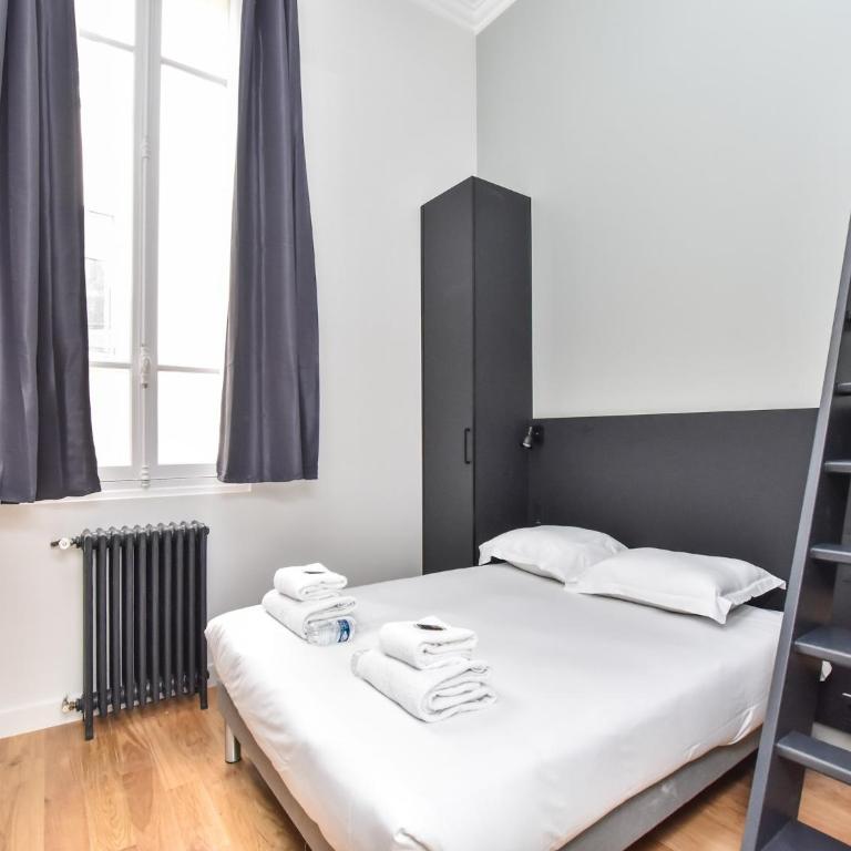 Charming apartment - 2BR 7P - Arc de Triomphe - One-Bedroom Apartment - 7