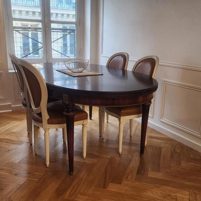 Elegant Haussmann apartment 50m G Lafayette - Appartement 1 Chambre - 14