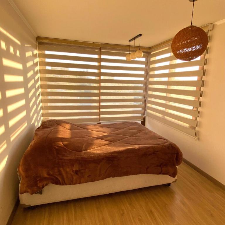 Exclusivo Departamento en Ñuñoa - Three-Bedroom Apartment with Balcony - 12