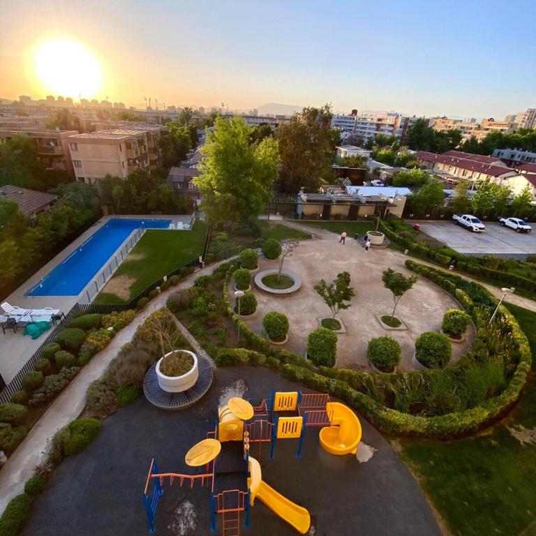 Exclusivo Departamento en Ñuñoa - Three-Bedroom Apartment with Balcony - 23
