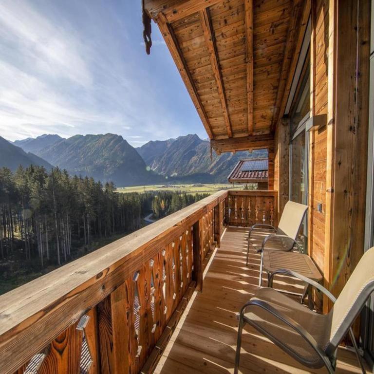Luxury Chalet with Views and Sauna - Superior Chalet - 36