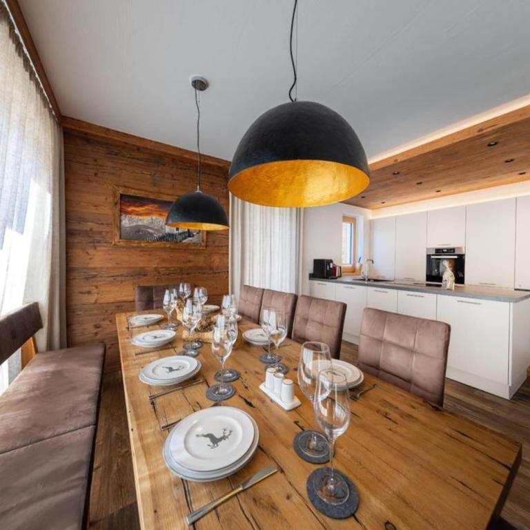 Luxury Chalet with Views and Sauna - Superior Chalet - 3