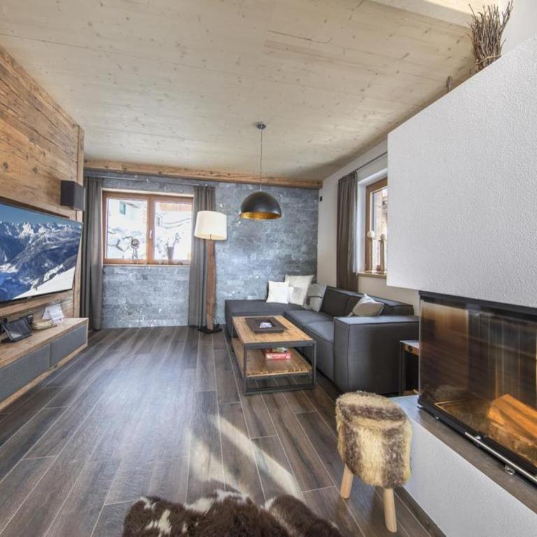 Alpine Chalet with Mountain Views - Chalet mit 2 Schlafzimmern - 12