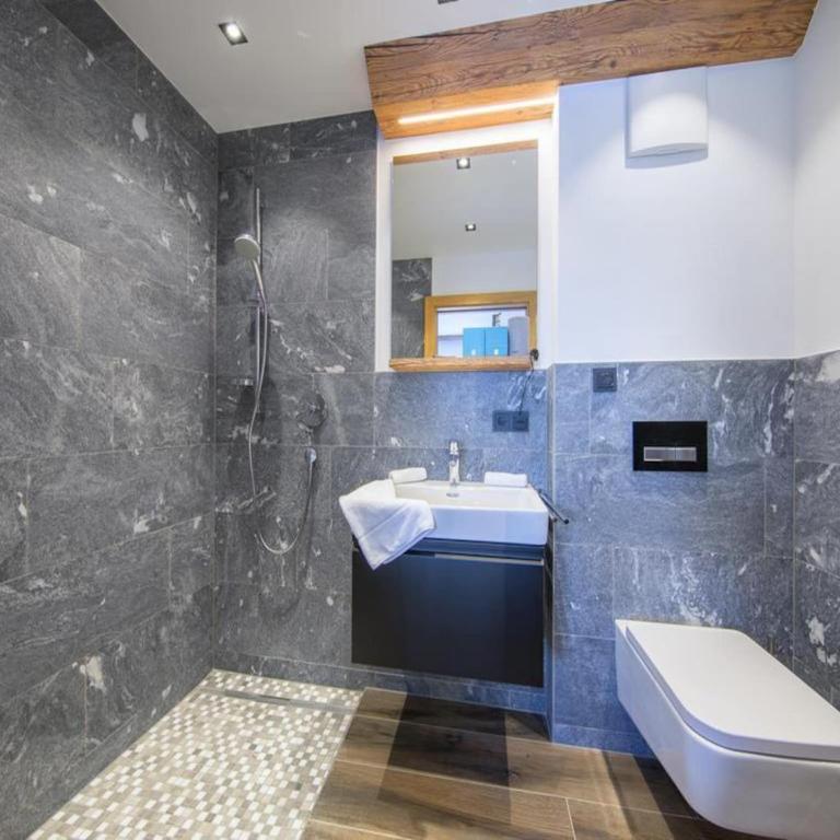 Alpine Chalet with Mountain Views - Chalet mit 2 Schlafzimmern - 20