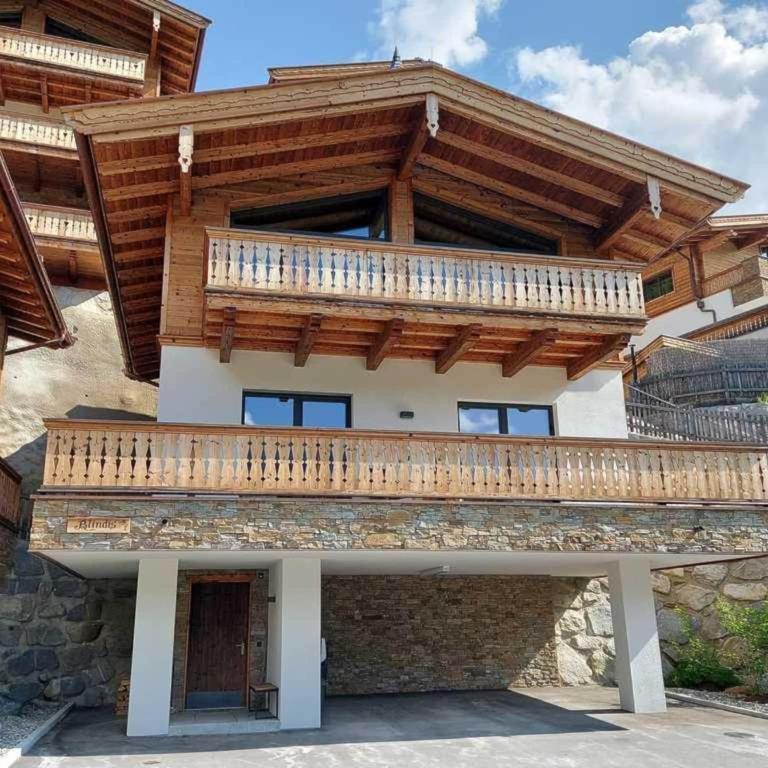 Chalet near Ski Lift with Garden - Chalet mit 3 Schlafzimmern - 3