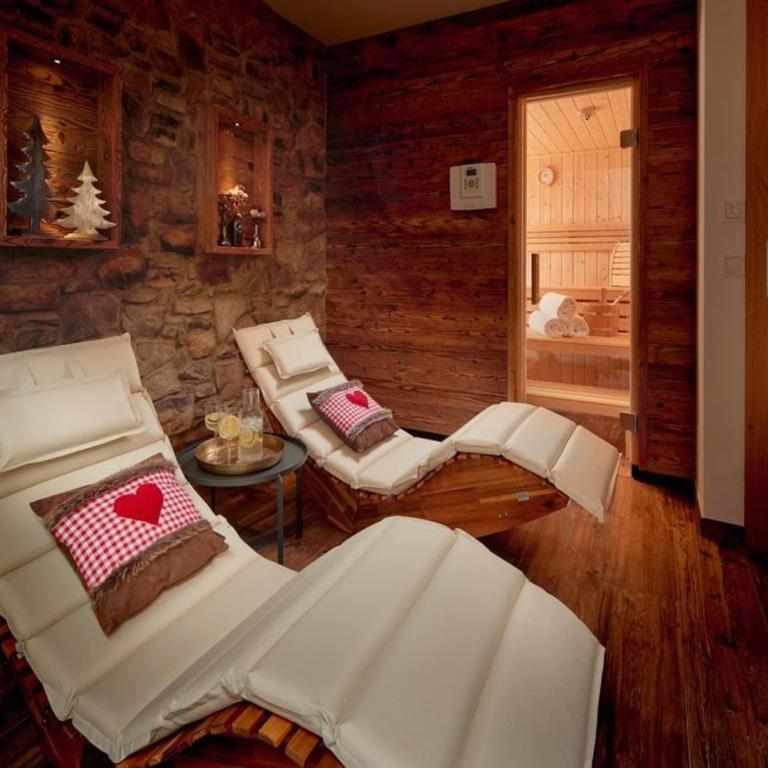 Chalet near Ski Lift with Garden - Chalet mit 3 Schlafzimmern - 3