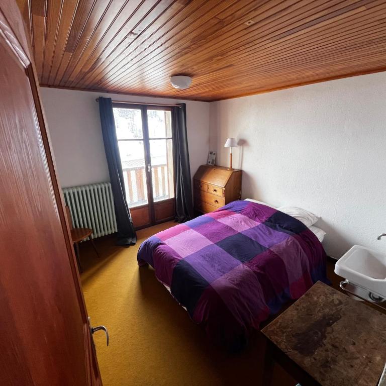 Chambres d'hôtes de Montagne "les 3 Evéchés" - Chambre Double - Vue sur Montagne - 5
